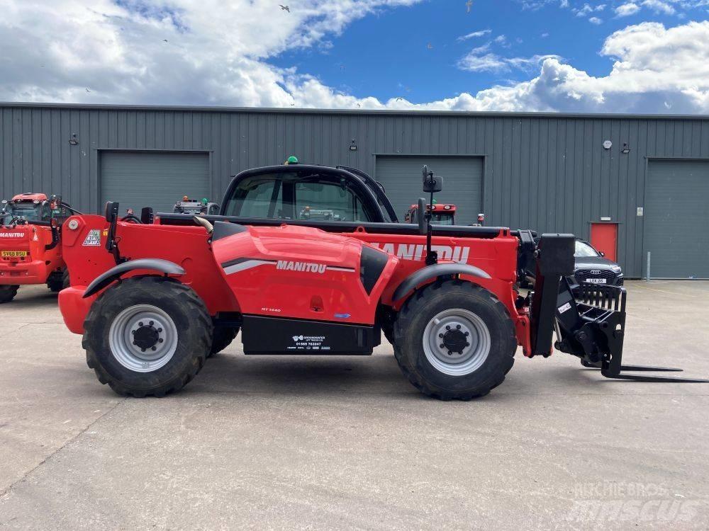 Manitou MT 1440 Telescopic handlers