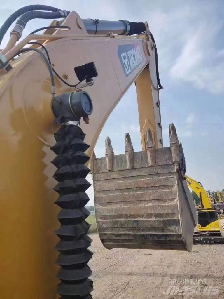 XCMG XE215 Crawler excavators