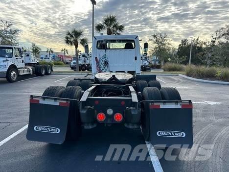 Freightliner M2 Tractor Units