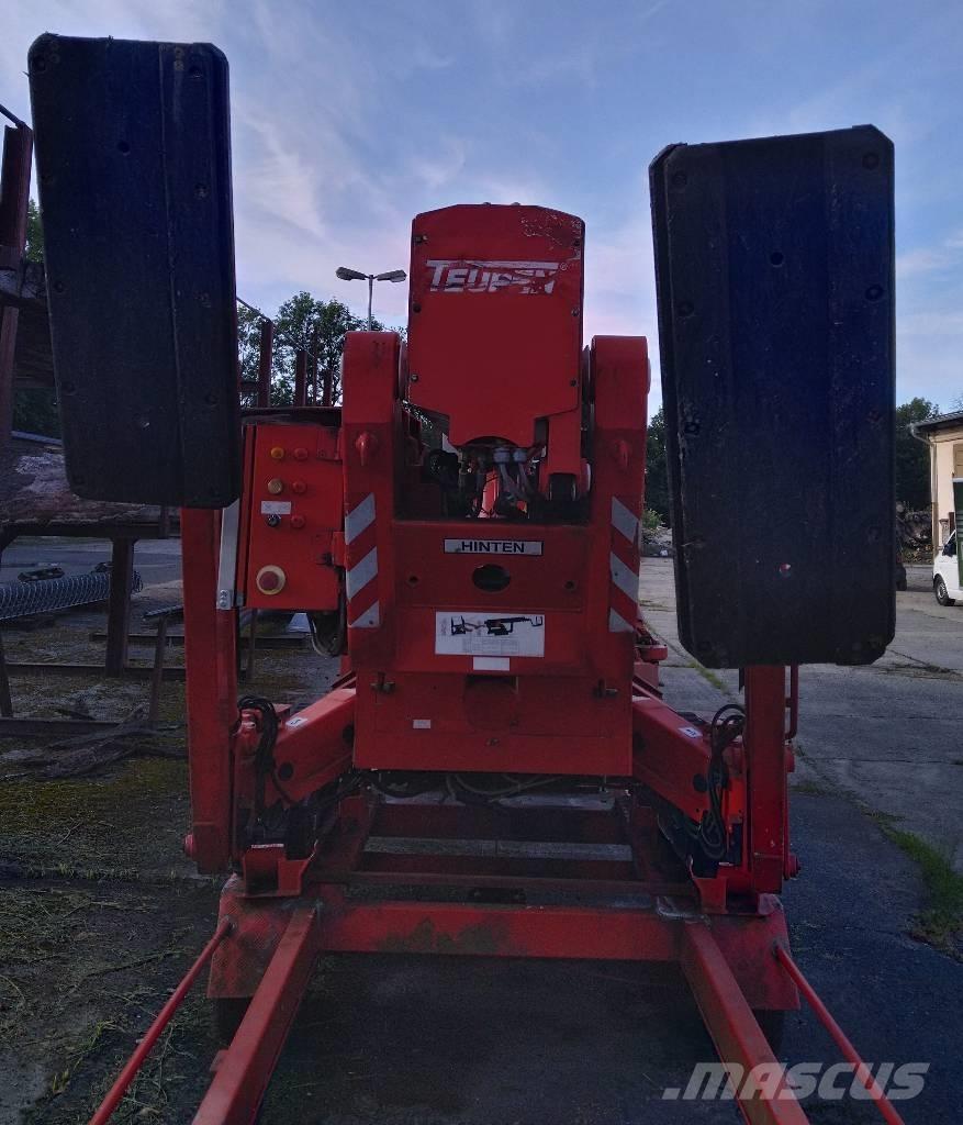 Teupen LEO 25 T Telescopic boom lifts