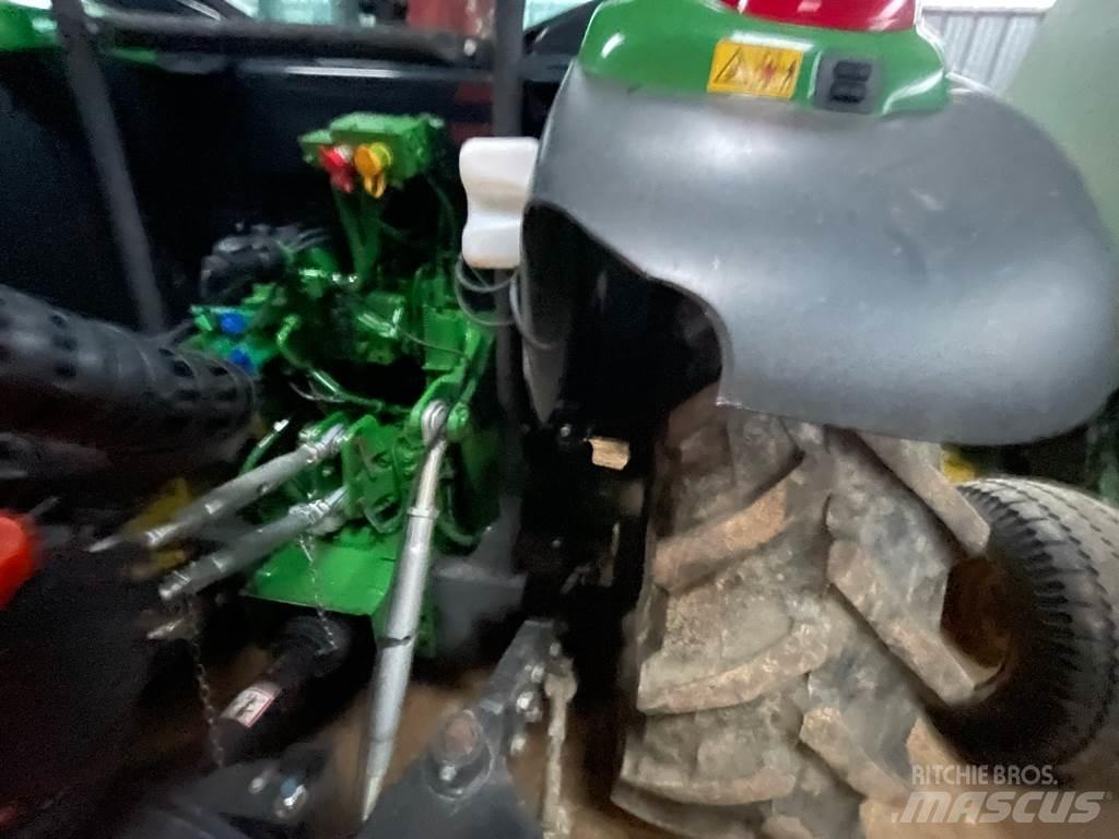 John Deere 6100 M Tractors