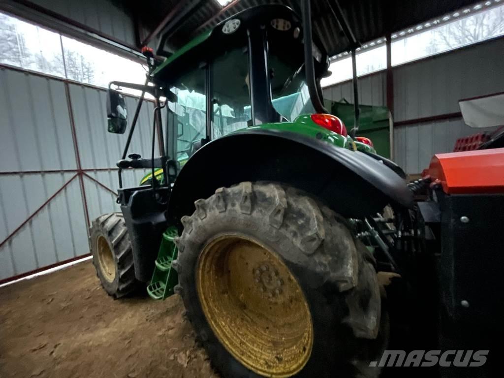 John Deere 6100 M Tractors