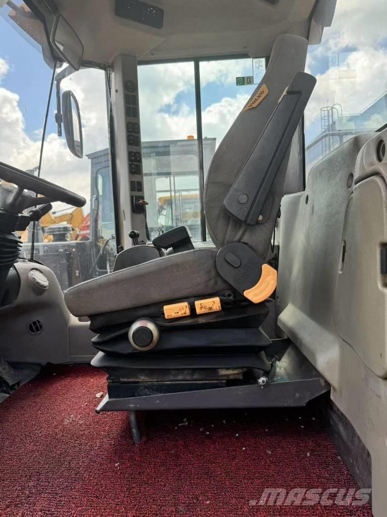 Volvo L 105 Wheel loaders