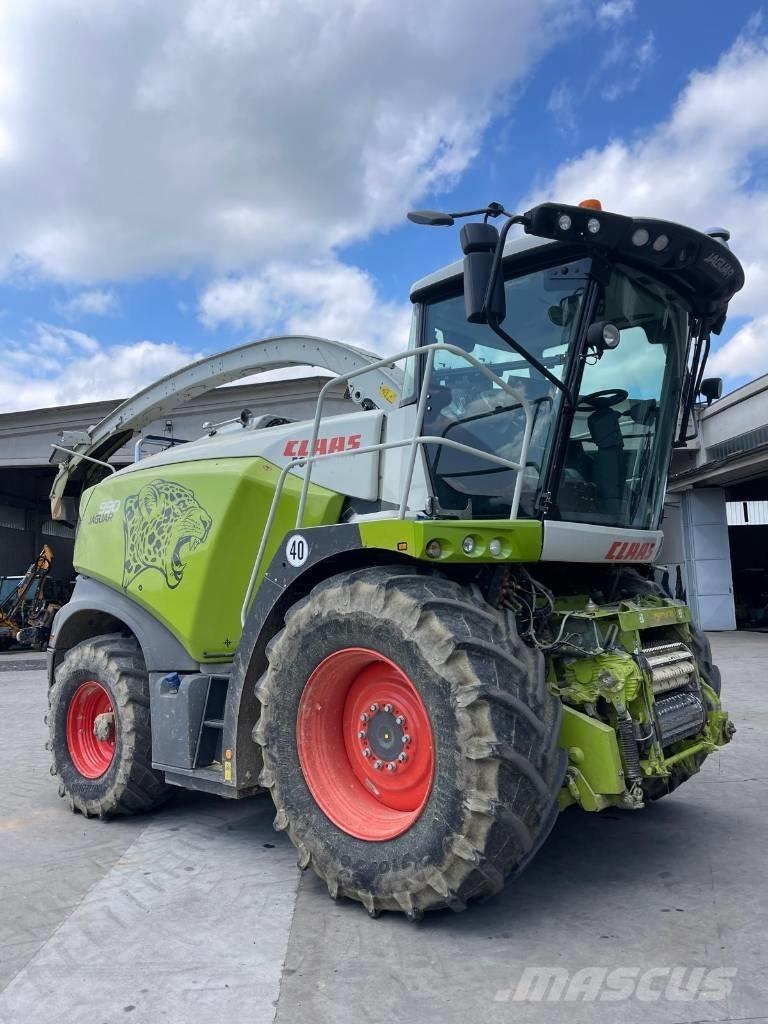 CLAAS Jaguar 990 Self-propelled foragers