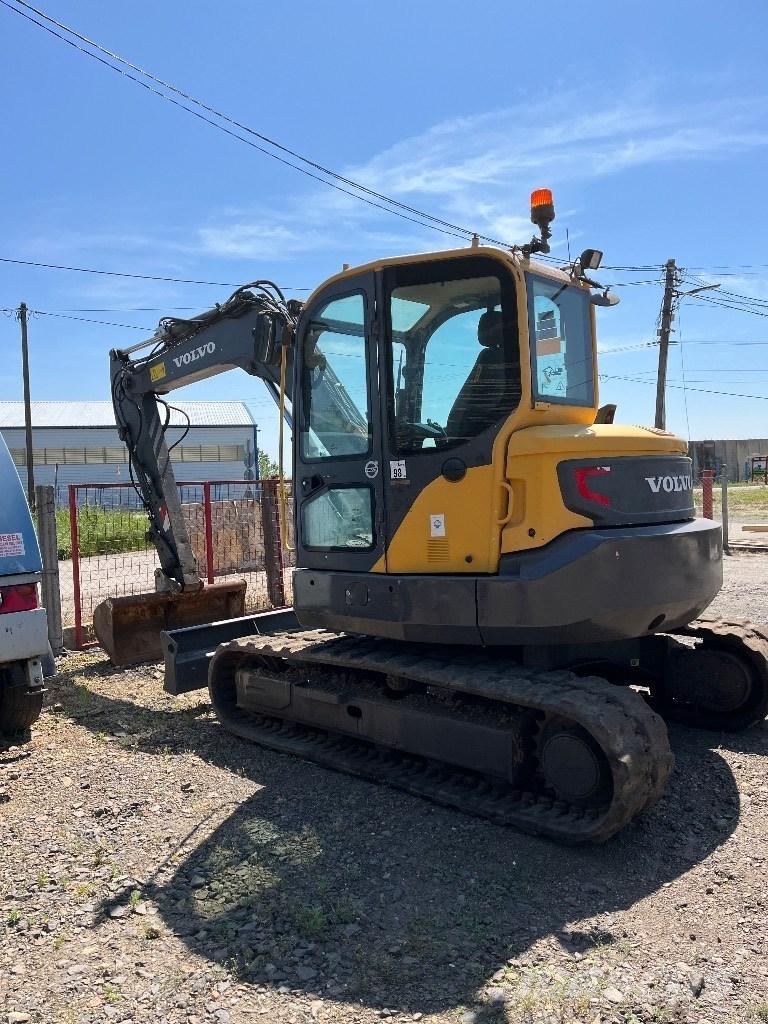 Volvo ECR88D Midi excavators  7t - 12t
