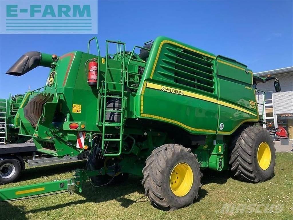 John Deere t560 hm Combine harvesters