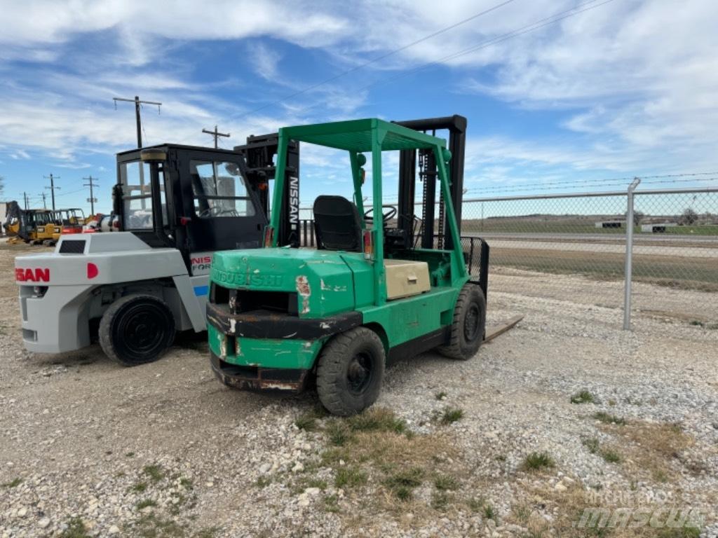 Mitsubishi FD40 Forklift trucks - others
