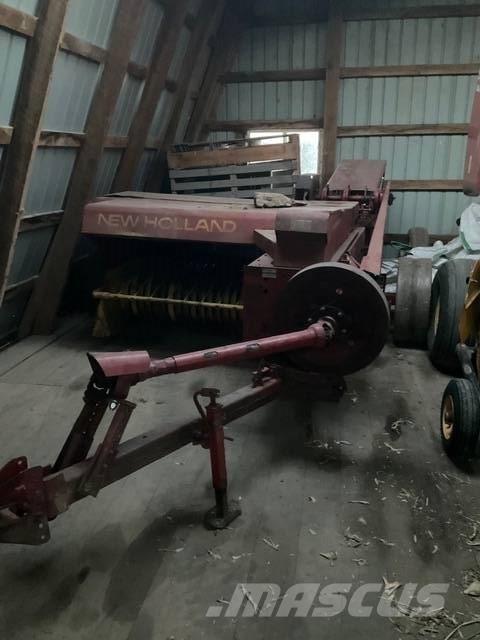 New Holland Hayliner Square balers