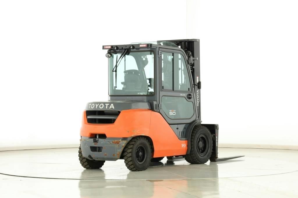 Toyota 40-8 FD45 N Diesel trucks