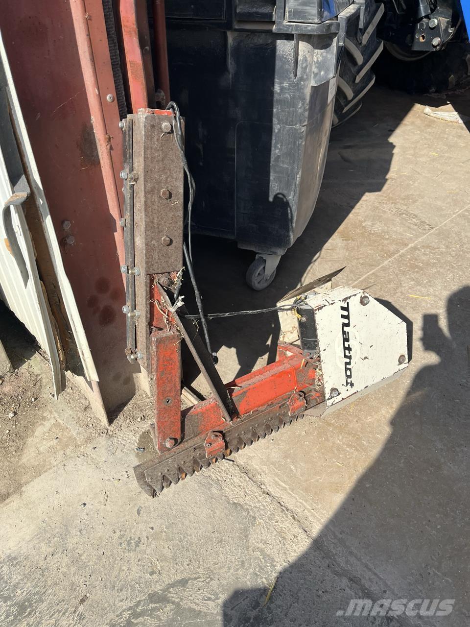 New Holland TX68 Combine harvesters