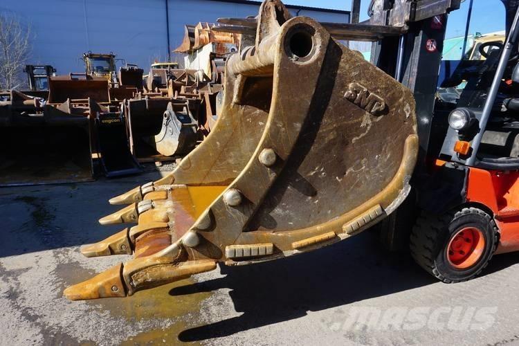 Hidromek HMK 300 LC Crawler excavators