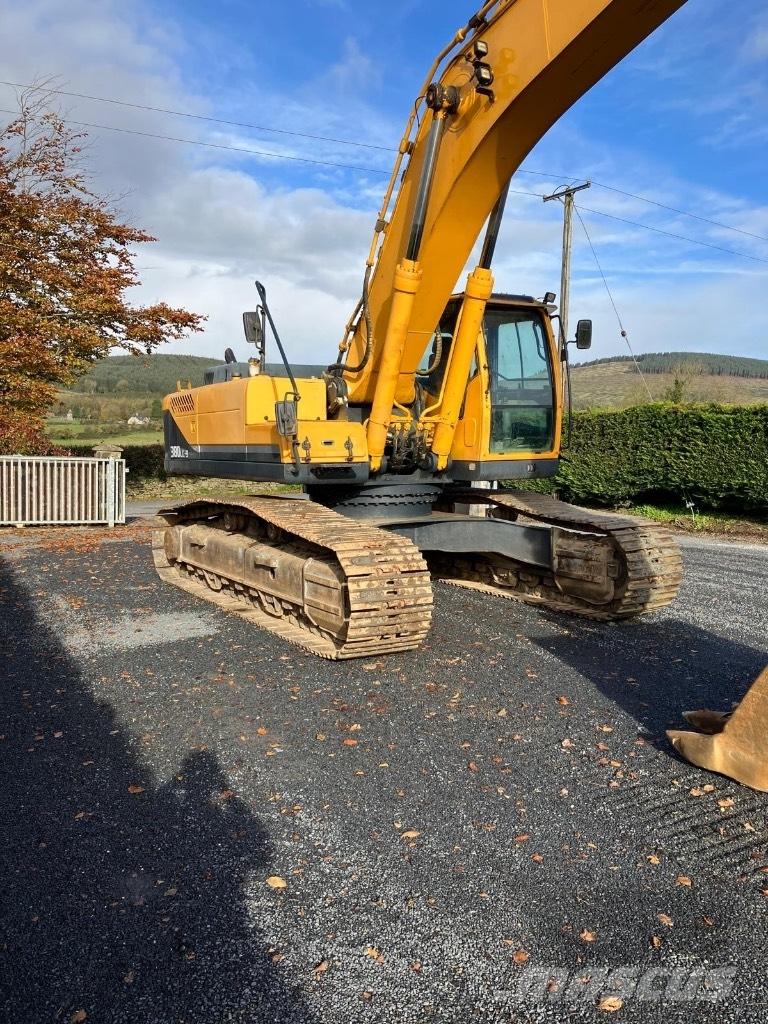 Hyundai 380-9 Crawler excavators
