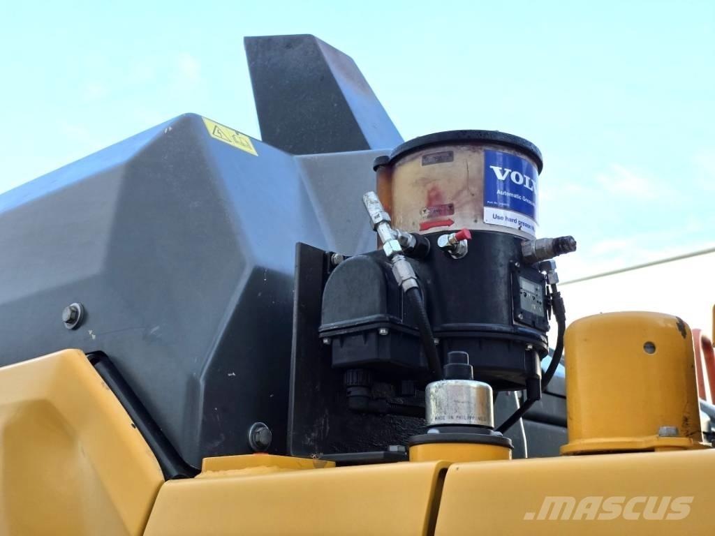 Volvo EC 140 EL Crawler excavators