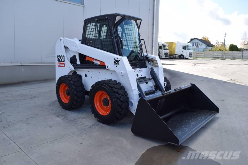 Bobcat S 220 Skid steer loaders