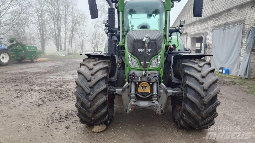 Fendt 724 Profi Plus Tractors