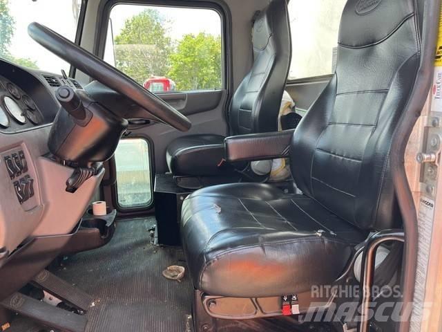 Peterbilt 337 Beverage delivery trucks