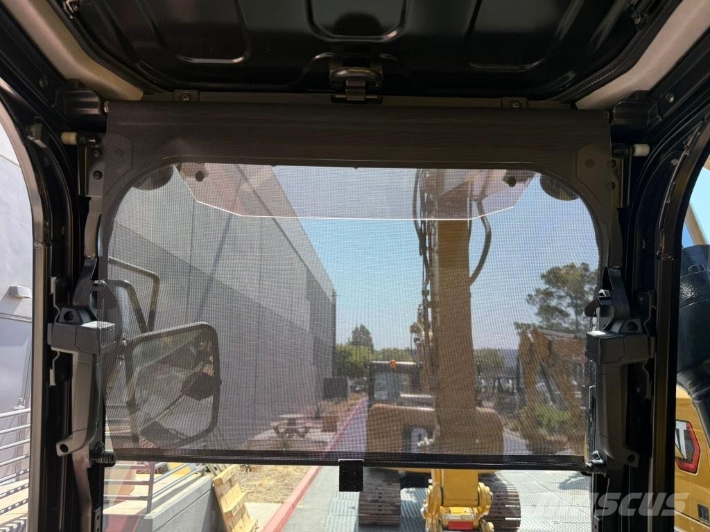 CAT 320 Crawler excavators