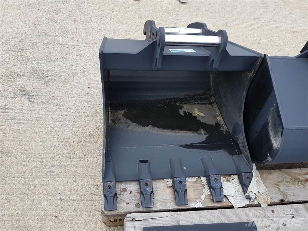 TL 600mm SW 010 Backhoes
