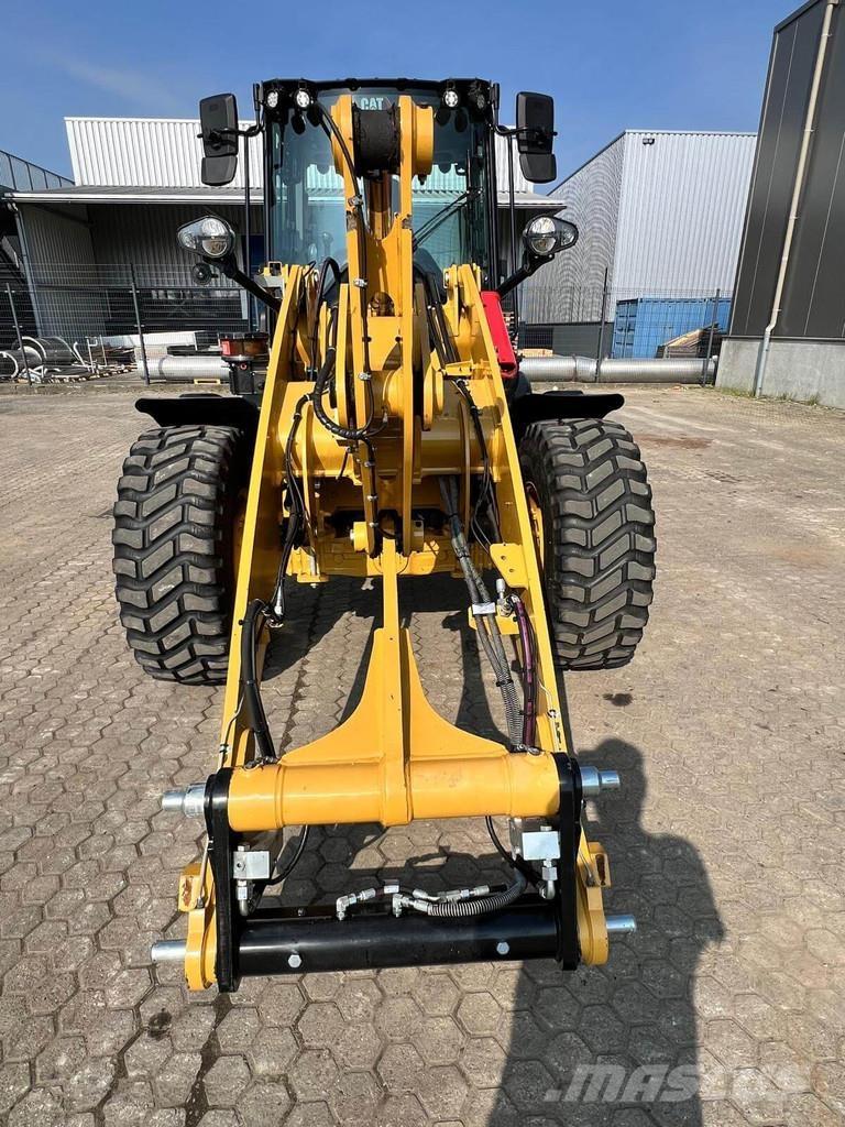 CAT 908 Wheel loaders