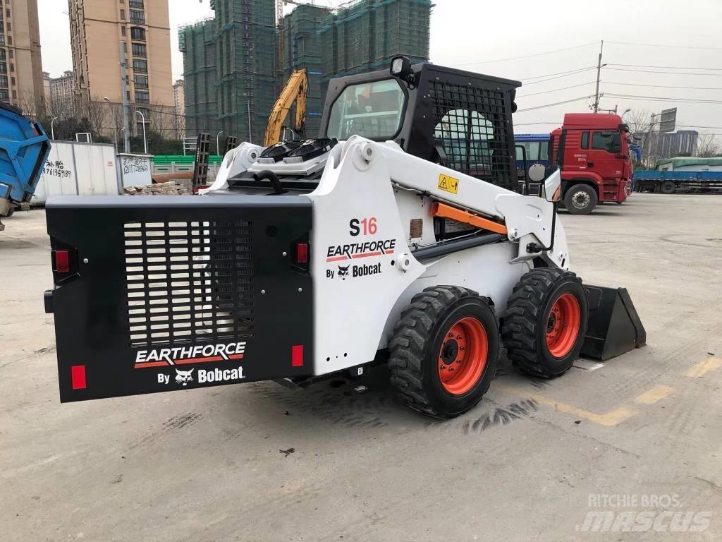 Bobcat S16 Skid steer loaders