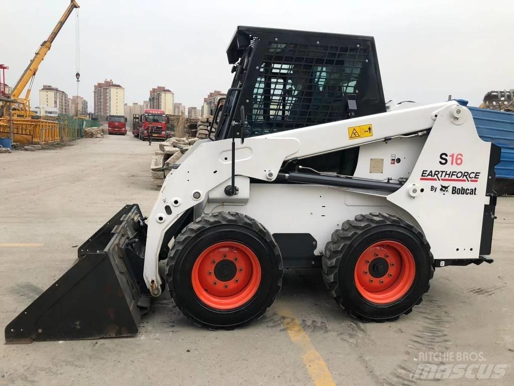 Bobcat S16 Skid steer loaders