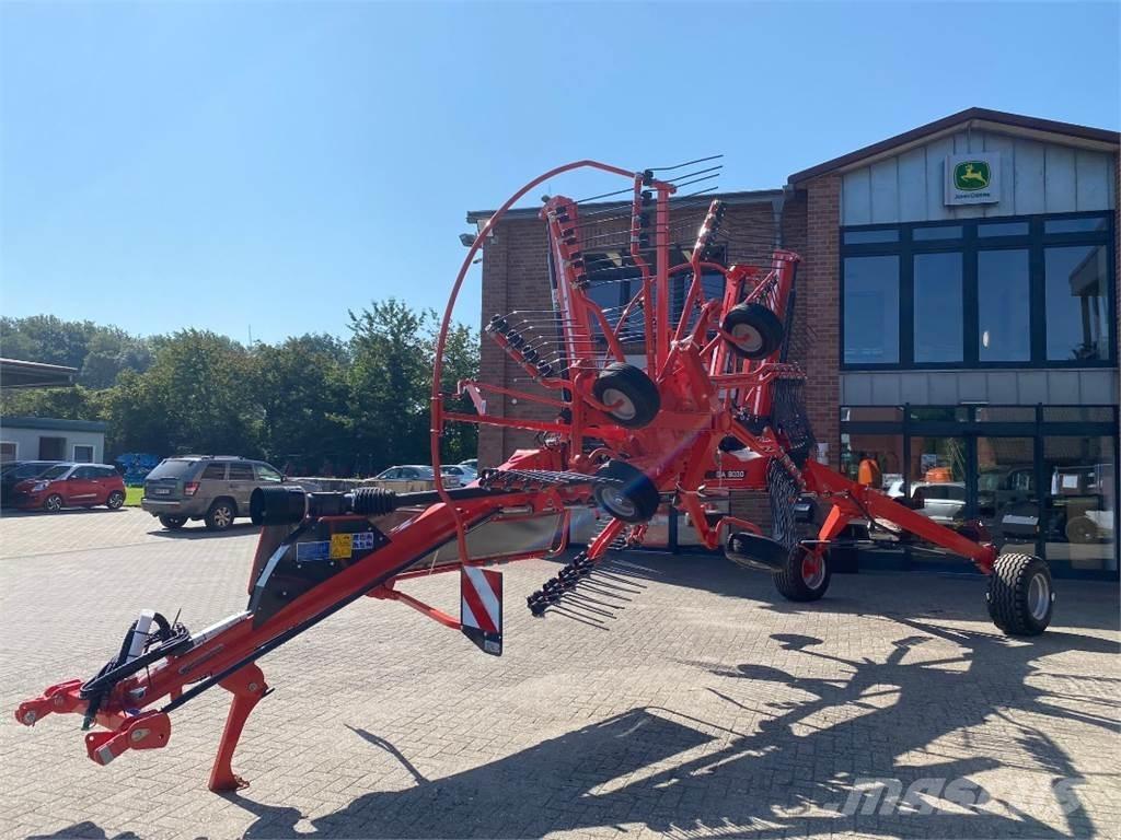 Kuhn GA8030 Swathers