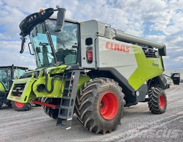 CLAAS TRION 530 Combine harvesters