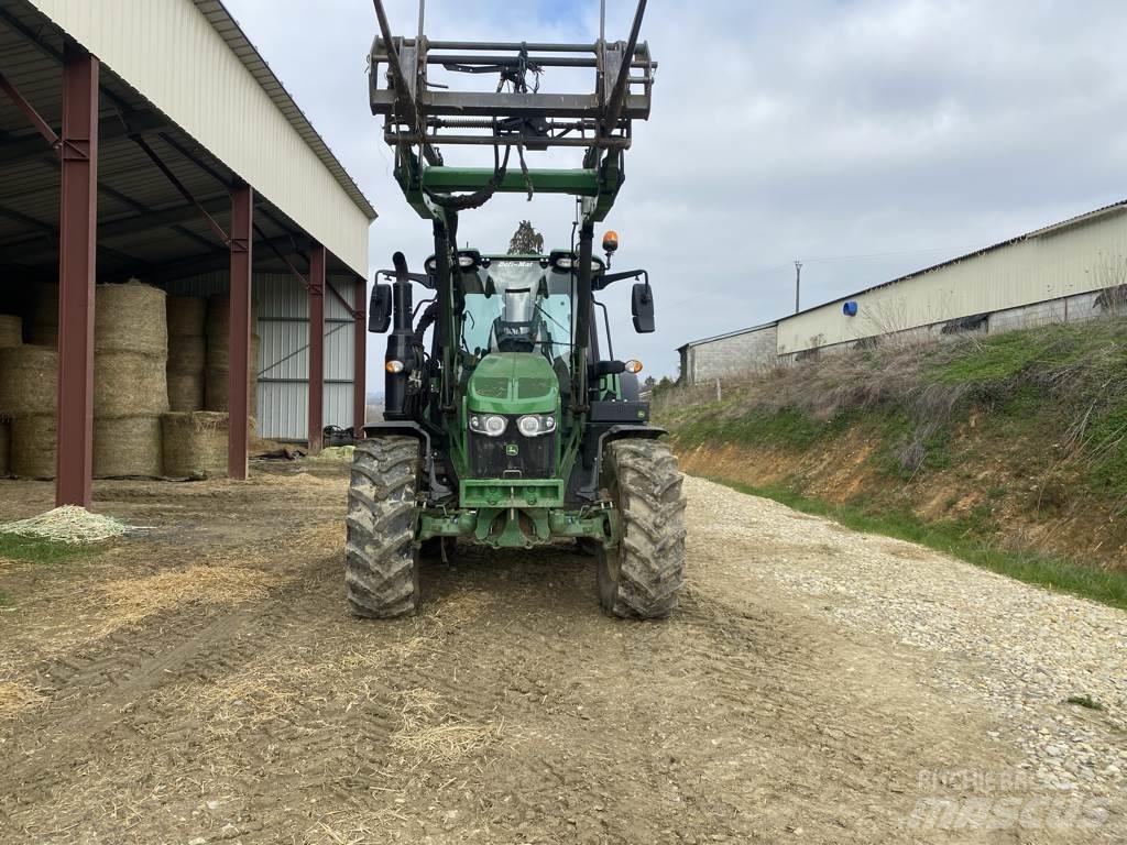 John Deere 6100 M Tractors