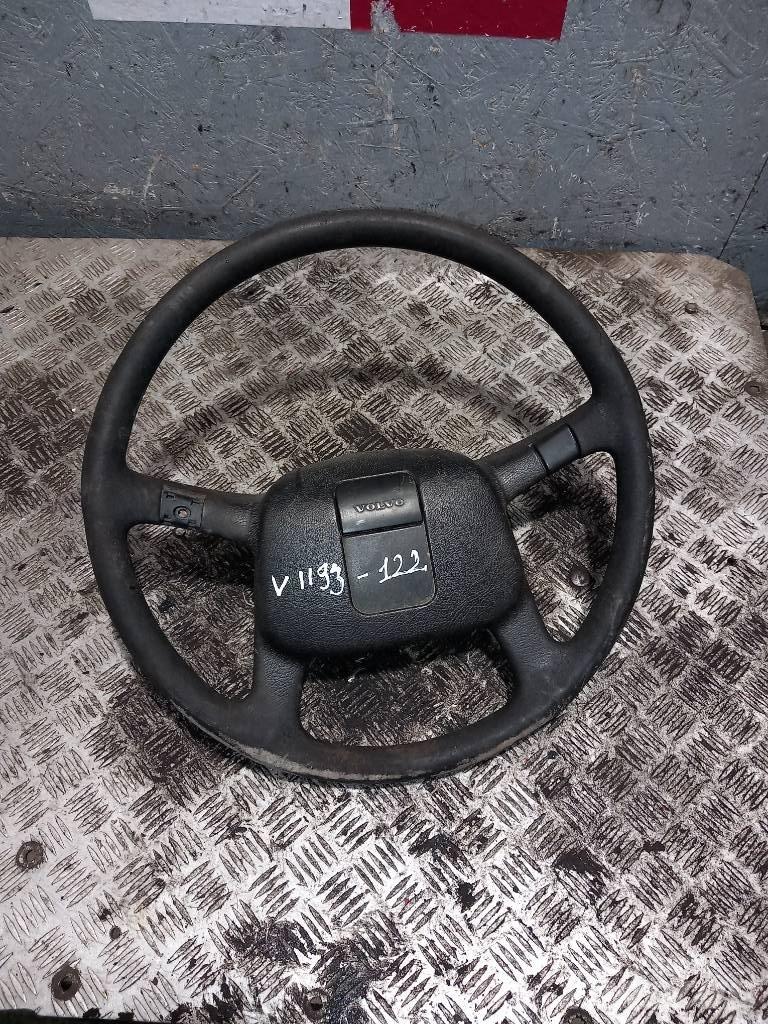 Volvo FH 12   1062027 Cabins and interior