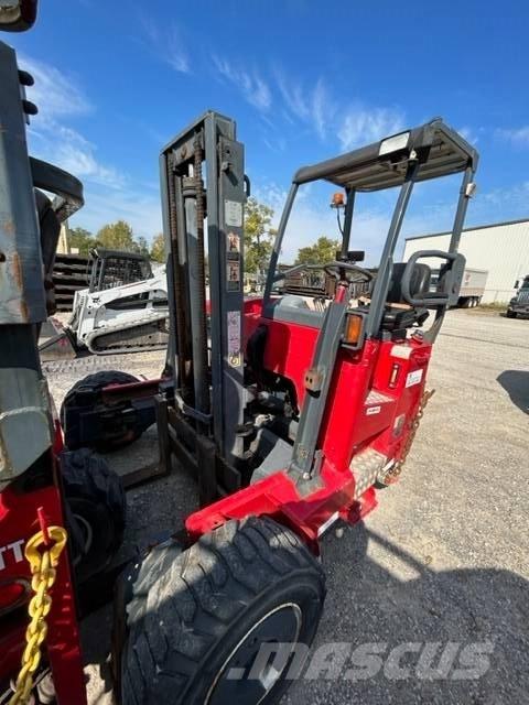 Moffett 4way M55.4 Rough terrain trucks