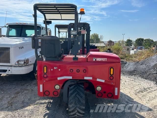 Moffett 4way M55.4 Rough terrain trucks