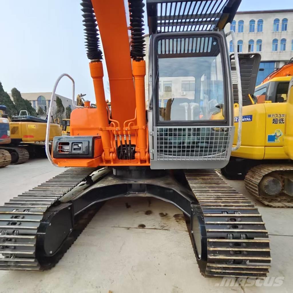 Hitachi EX 120 Midi excavators  7t - 12t