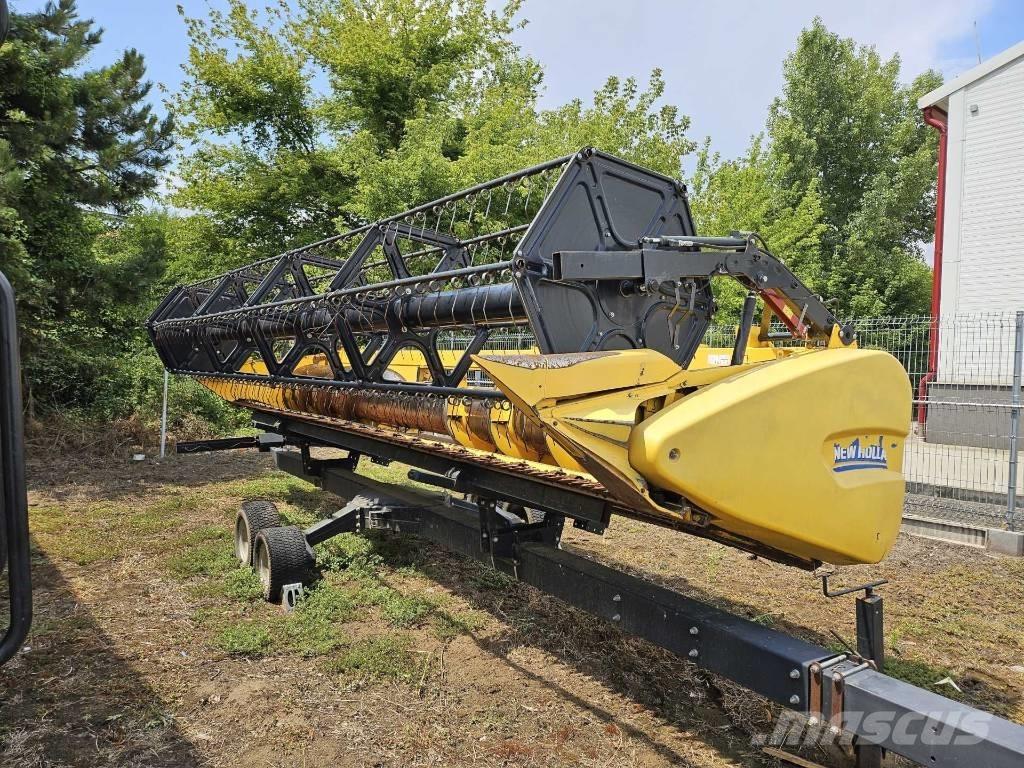 New Holland CX8.70 Combine harvesters