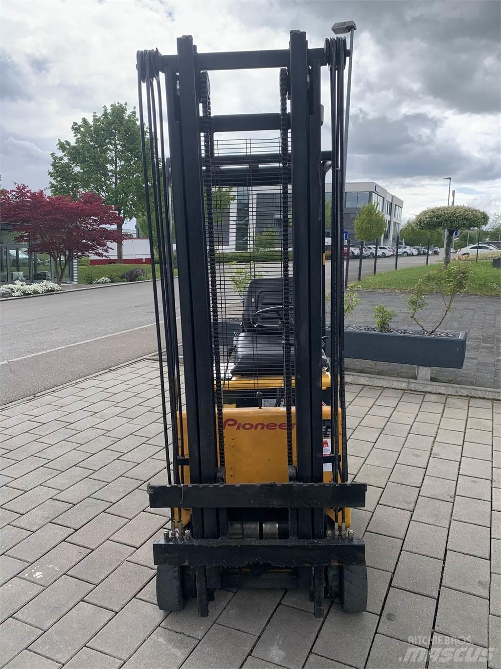  Hülsemann DEV1633T Electric forklift trucks
