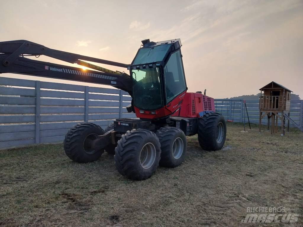 Valmet 901.1 Harvesters