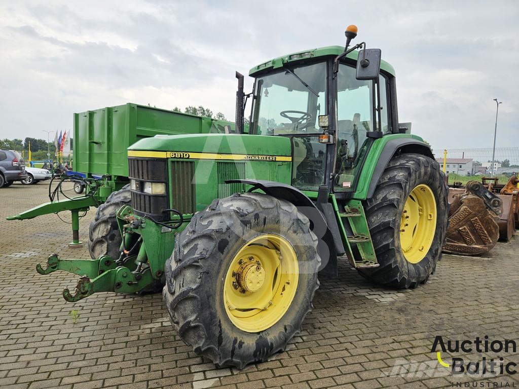 John Deere 6810 Tractors