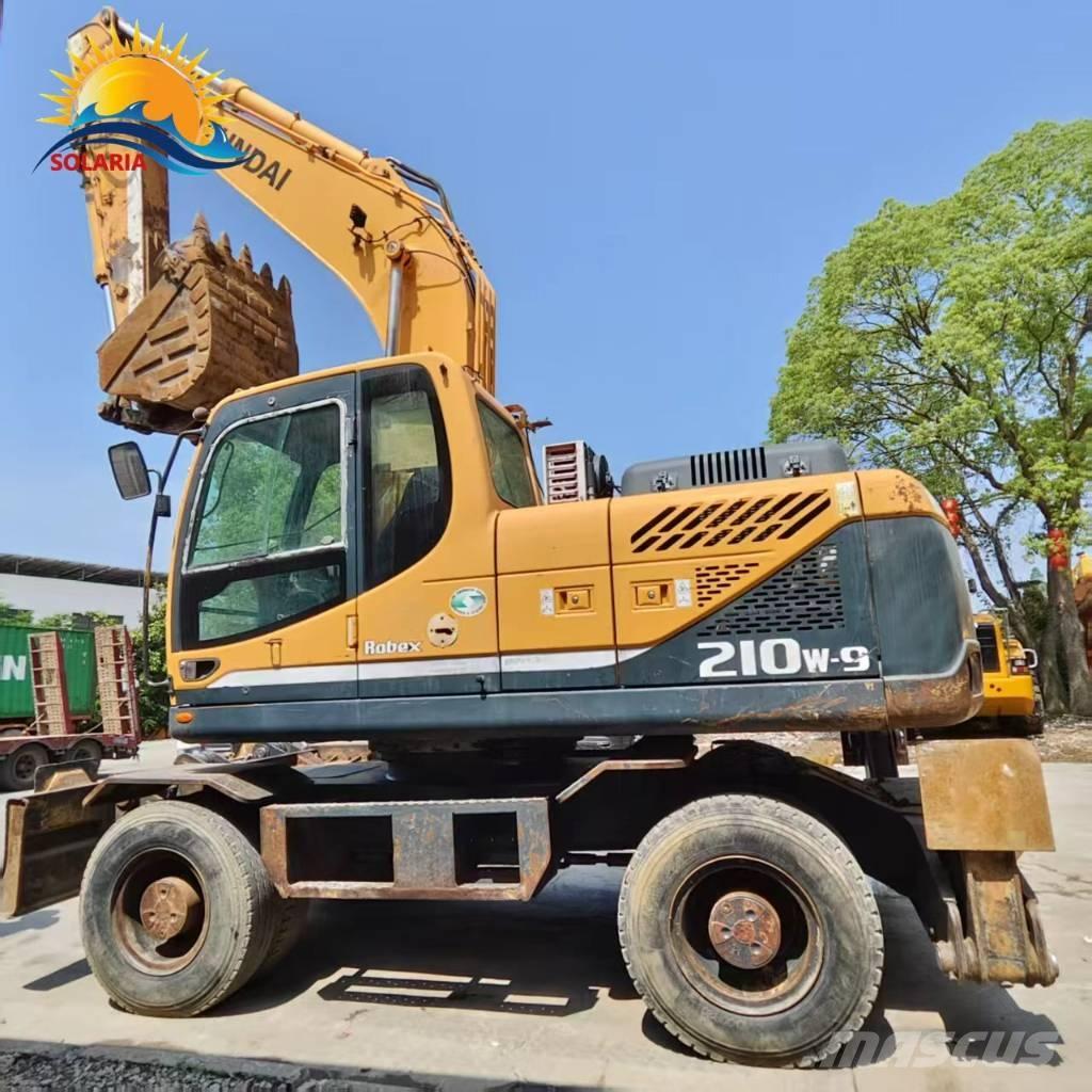 Hyundai r210w-9 Wheeled excavators