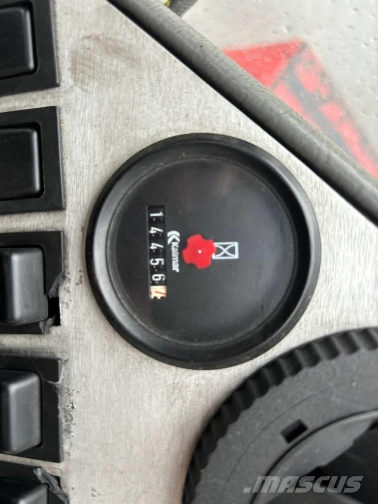 Kalmar DCD 120-6 Diesel trucks