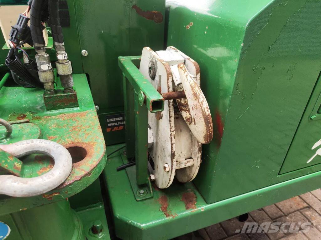 Unic URW 706 CDE Mini cranes