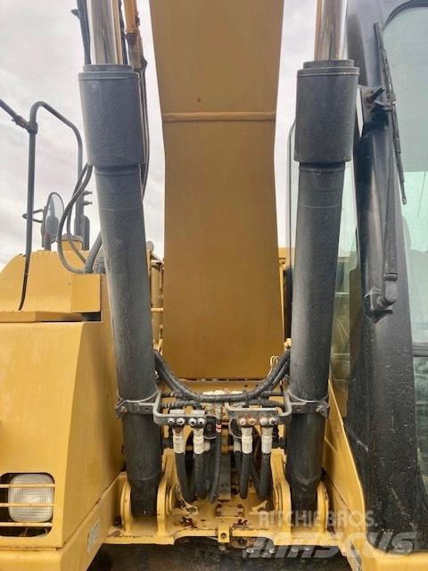 CAT 311 D Crawler excavators