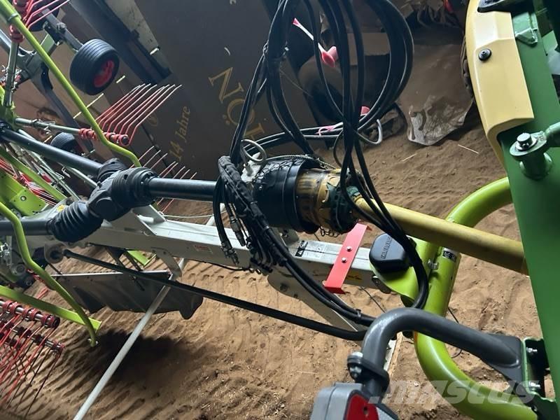 CLAAS Liner 2800 Swathers