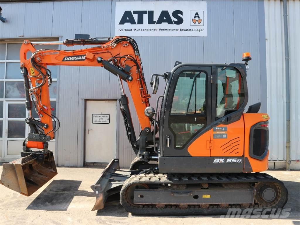 Doosan DX85R-7 Midi excavators  7t - 12t