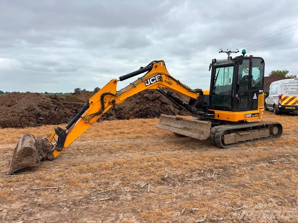 JCB 85 Z Midi excavators  7t - 12t