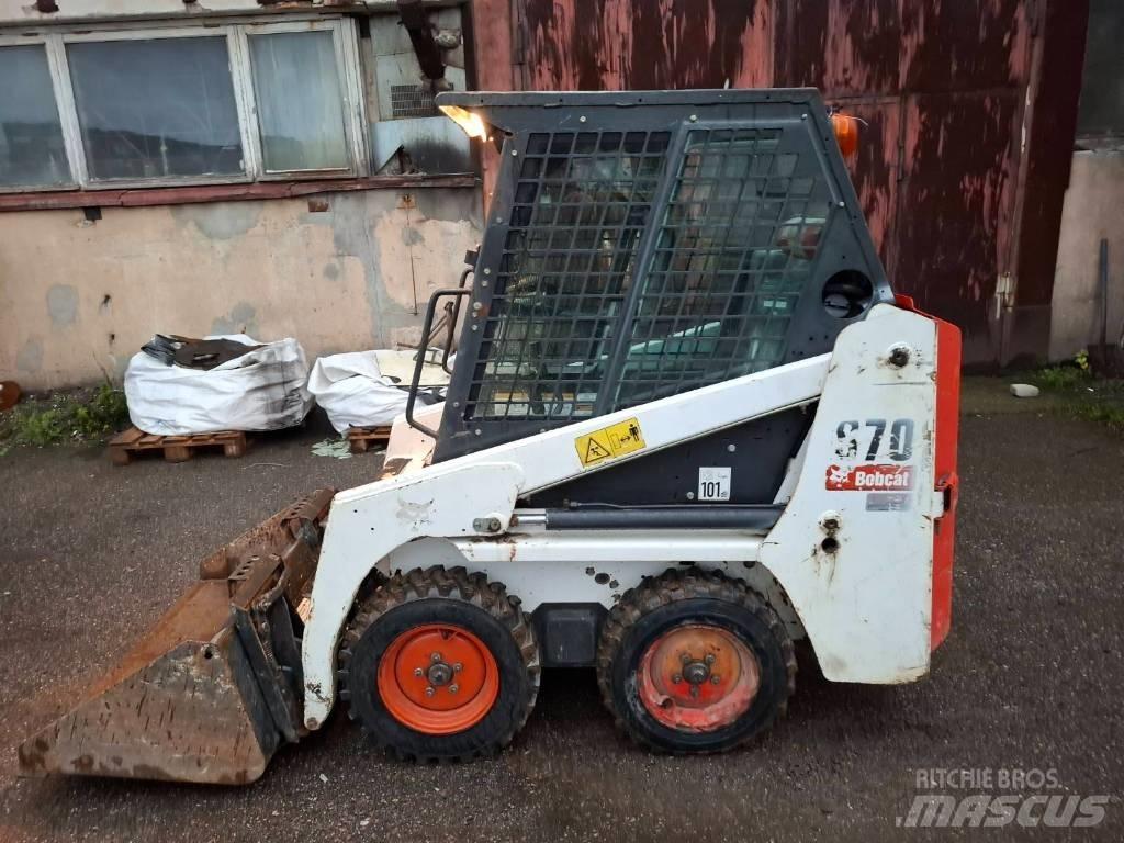 Bobcat S 70 Skid steer loaders