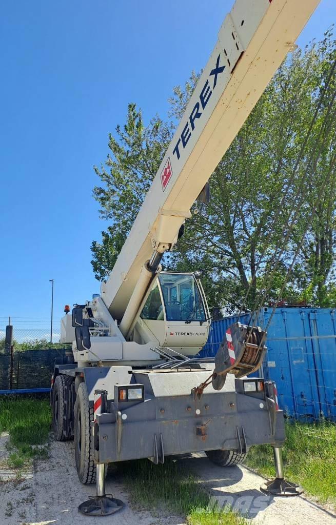 Terex A 350 Rough terrain cranes