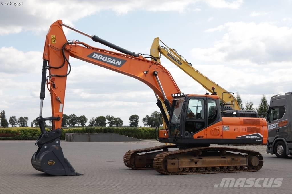 Doosan DX255LC-7 Crawler excavators