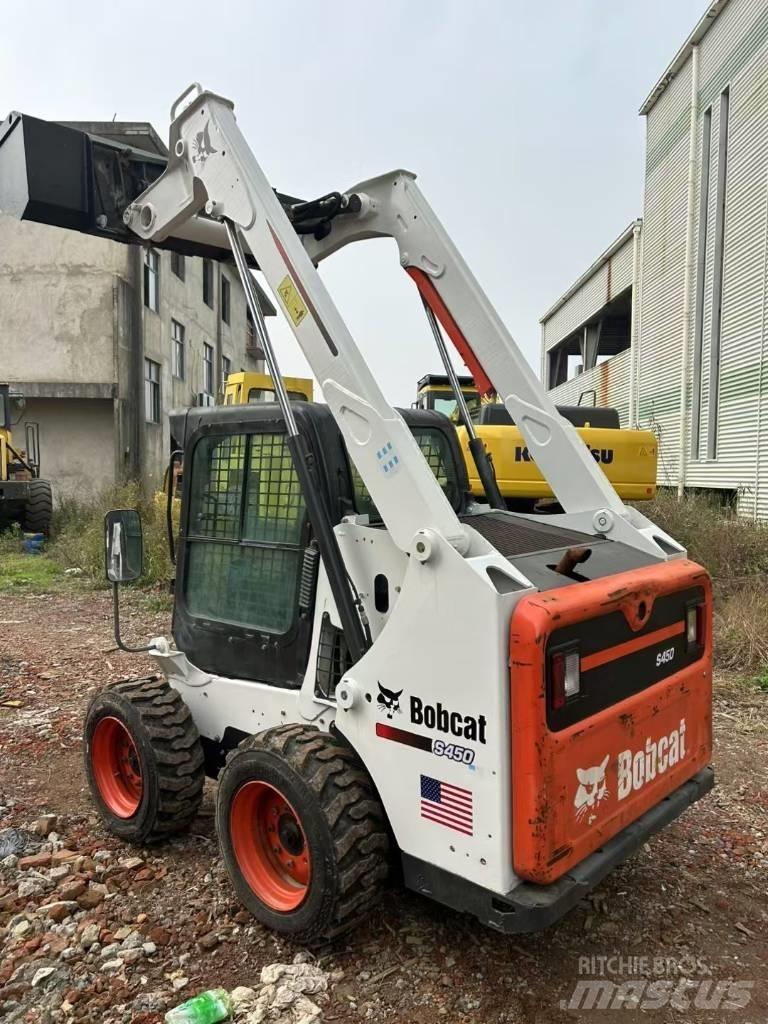 Bobcat S450 Skid steer loaders