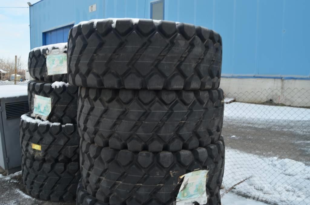 Suihe 26.5x25 Tyres, wheels and rims