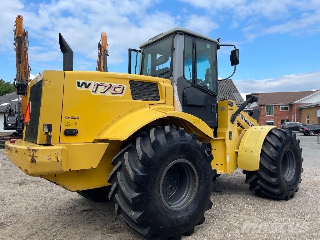New Holland W 170 Wheel loaders
