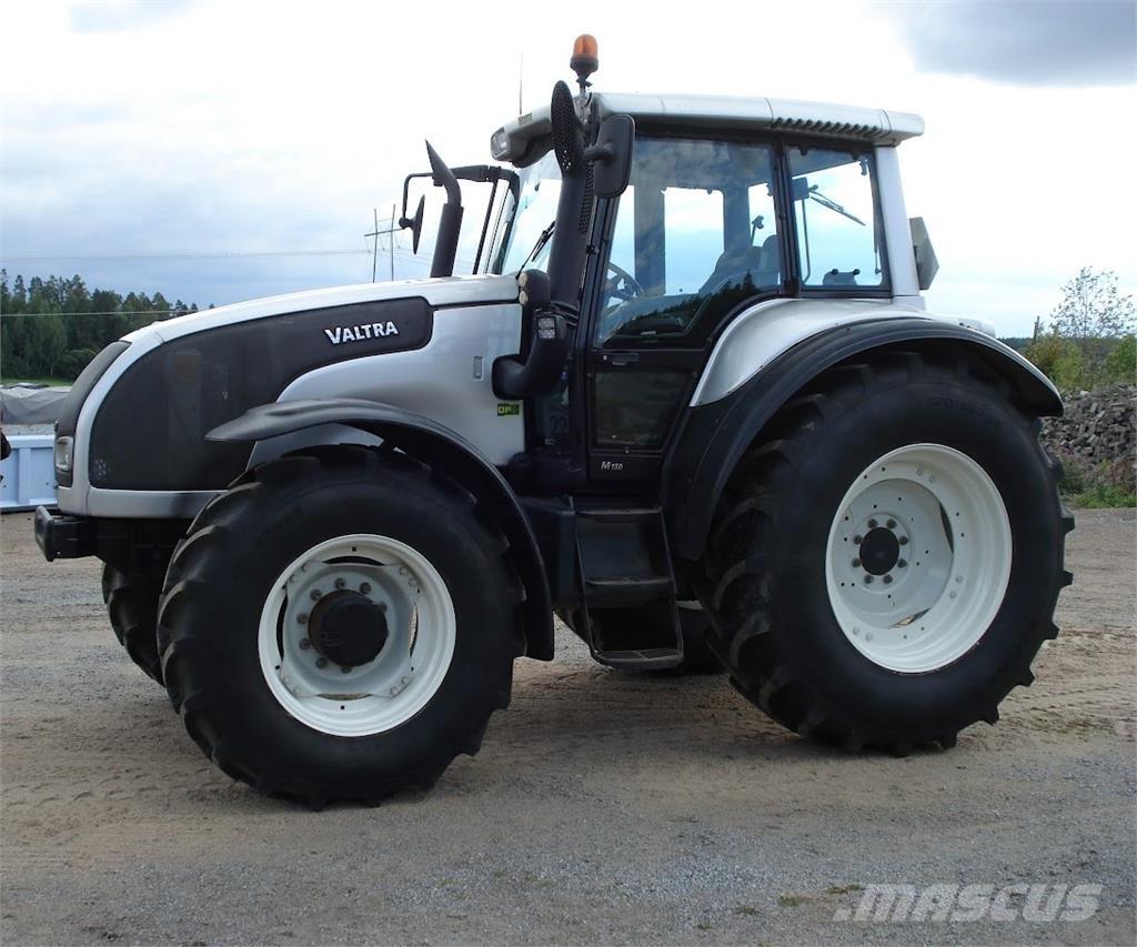 Valtra M150-4 Tractors